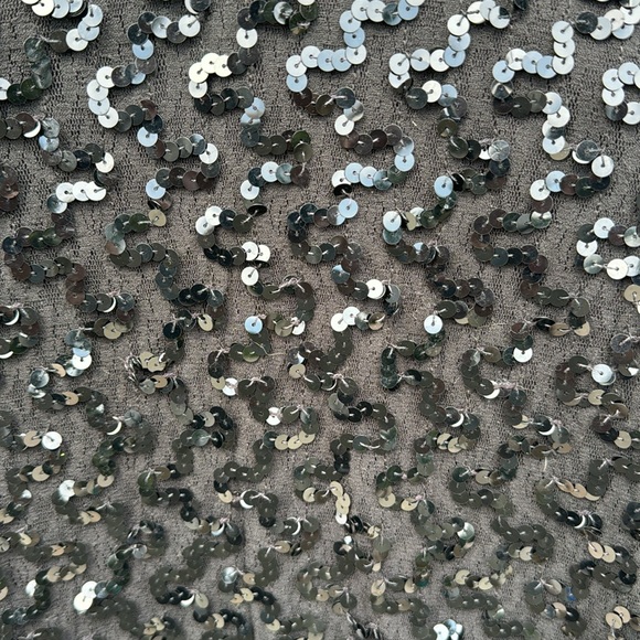 Black sequined dress, long sleeves, off the shoulder, turtleneck all in one! - Picture 4 of 7